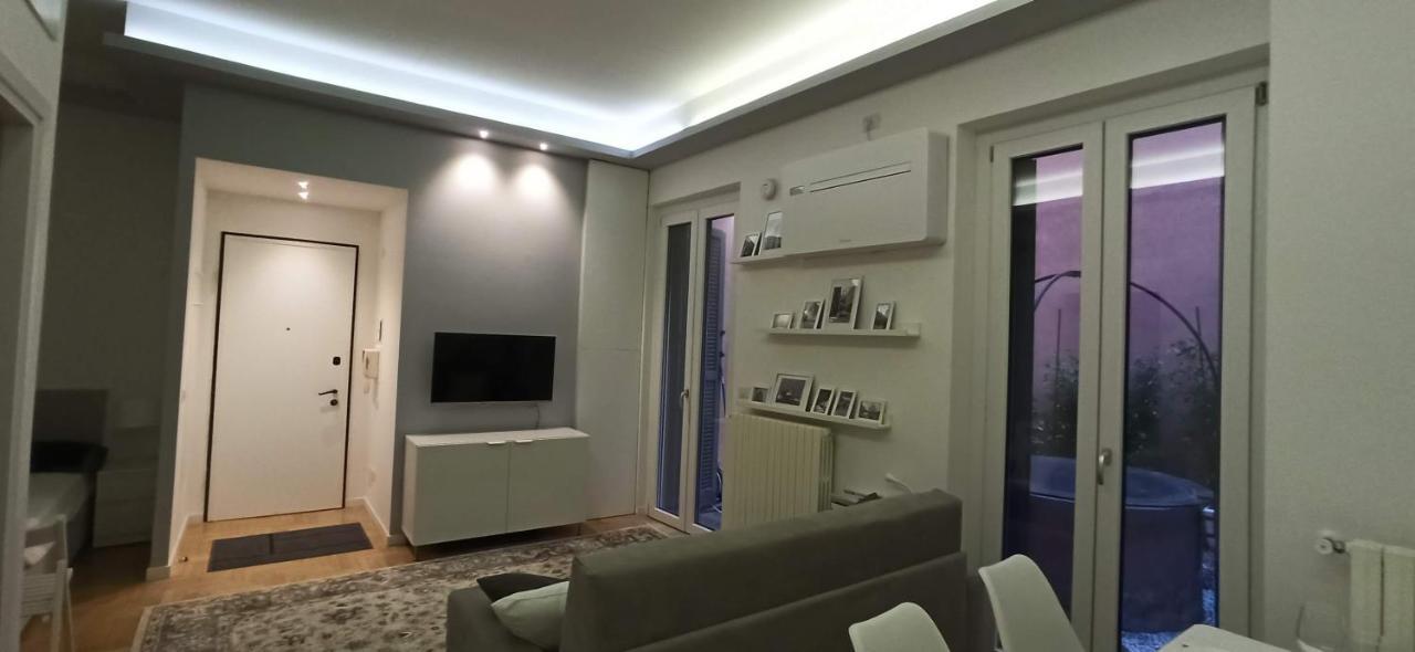 Luxury House Lupetta 3 Apartment มิลาน ภายนอก รูปภาพ